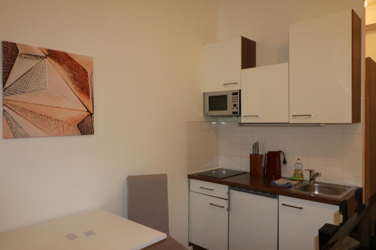 Grand Central Station Apartments I Contactless Check-In Відень Екстер'єр фото
