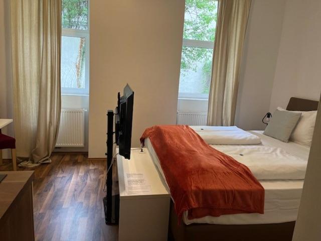 Grand Central Station Apartments I Contactless Check-In Відень Екстер'єр фото