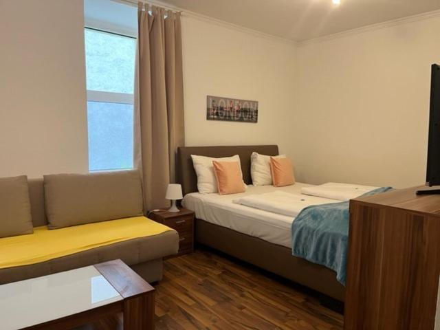 Grand Central Station Apartments I Contactless Check-In Відень Екстер'єр фото