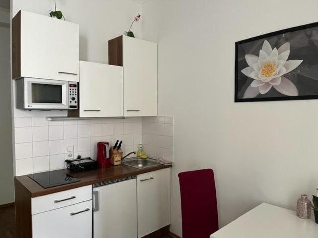Grand Central Station Apartments I Contactless Check-In Відень Екстер'єр фото