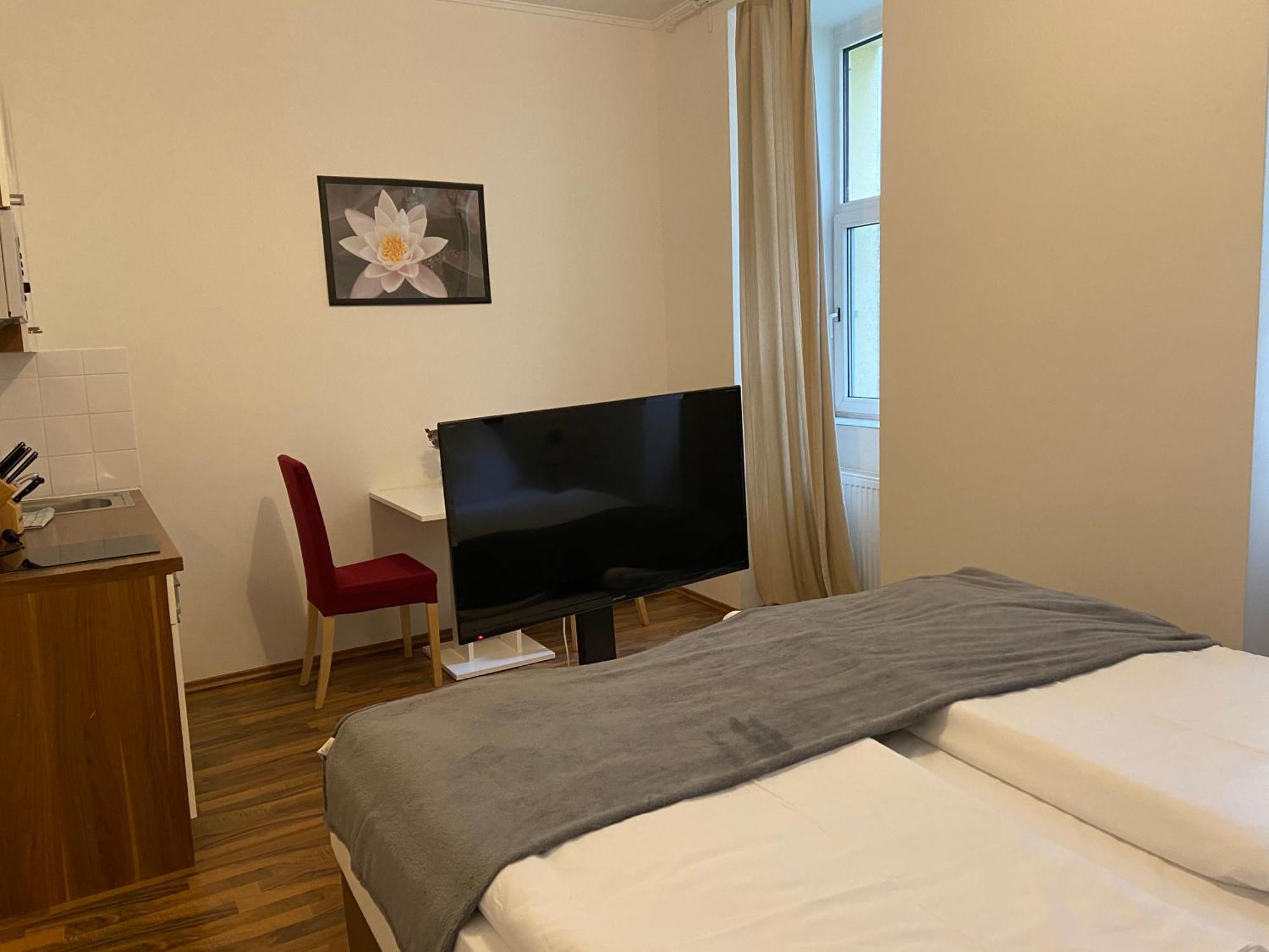 Grand Central Station Apartments I Contactless Check-In Відень Екстер'єр фото