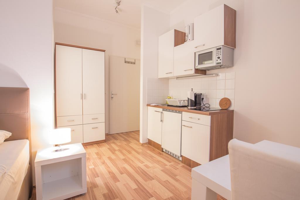 Grand Central Station Apartments I Contactless Check-In Відень Екстер'єр фото