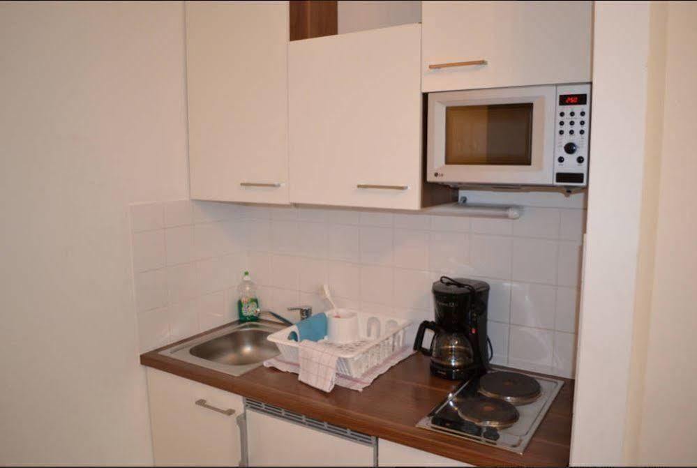 Grand Central Station Apartments I Contactless Check-In Відень Екстер'єр фото