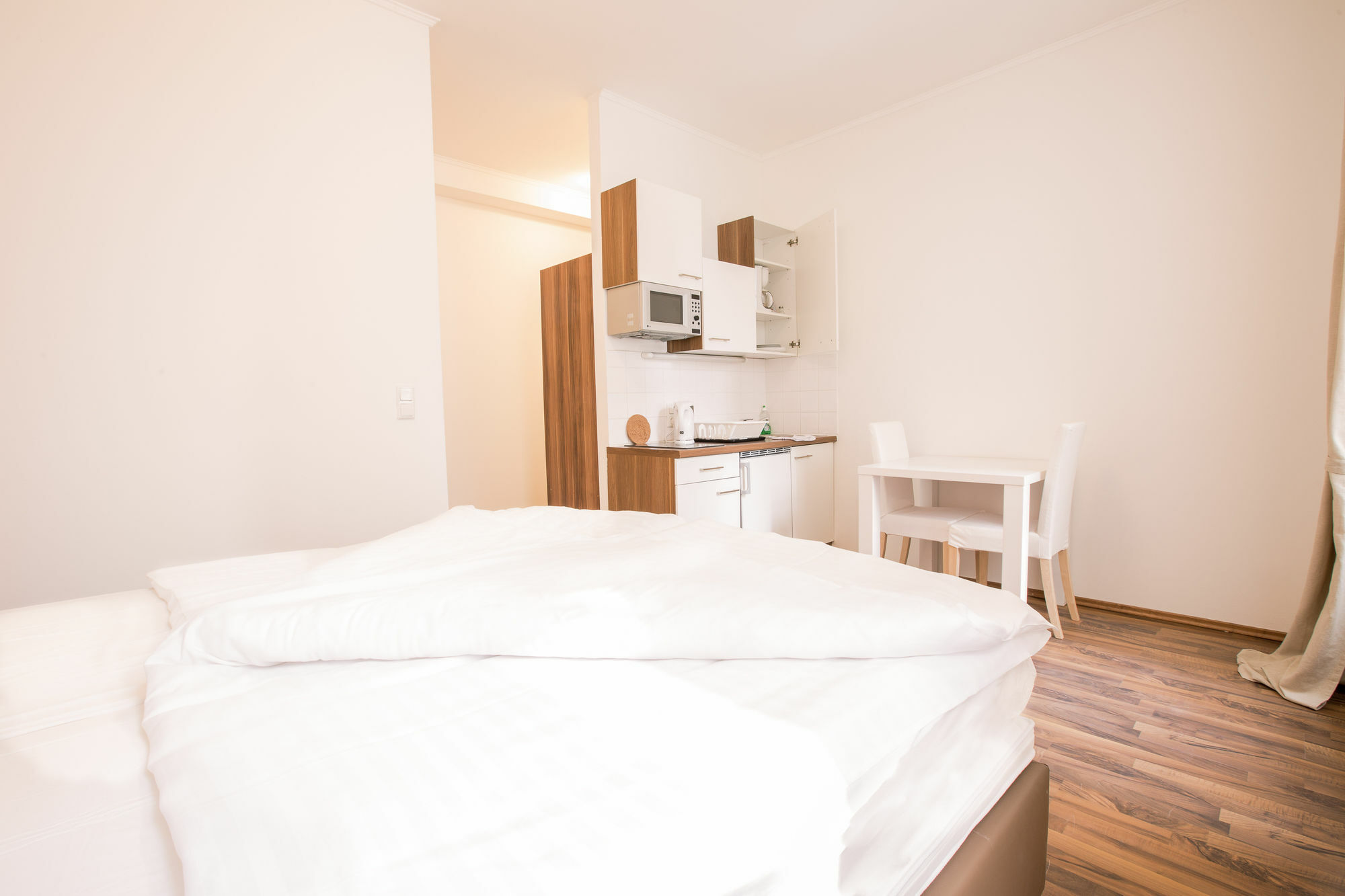 Grand Central Station Apartments I Contactless Check-In Відень Екстер'єр фото